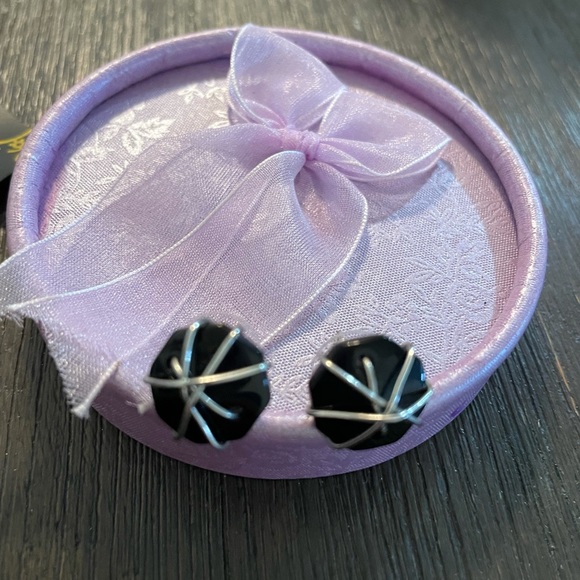 🦩black gemstone earrings 🦩 - Picture 3 of 5